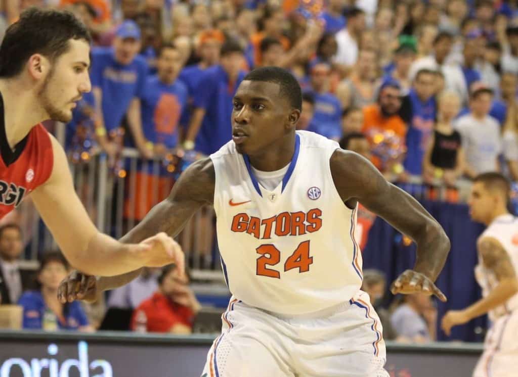 Gators Escape Garden Party With Win | GatorCountry.com