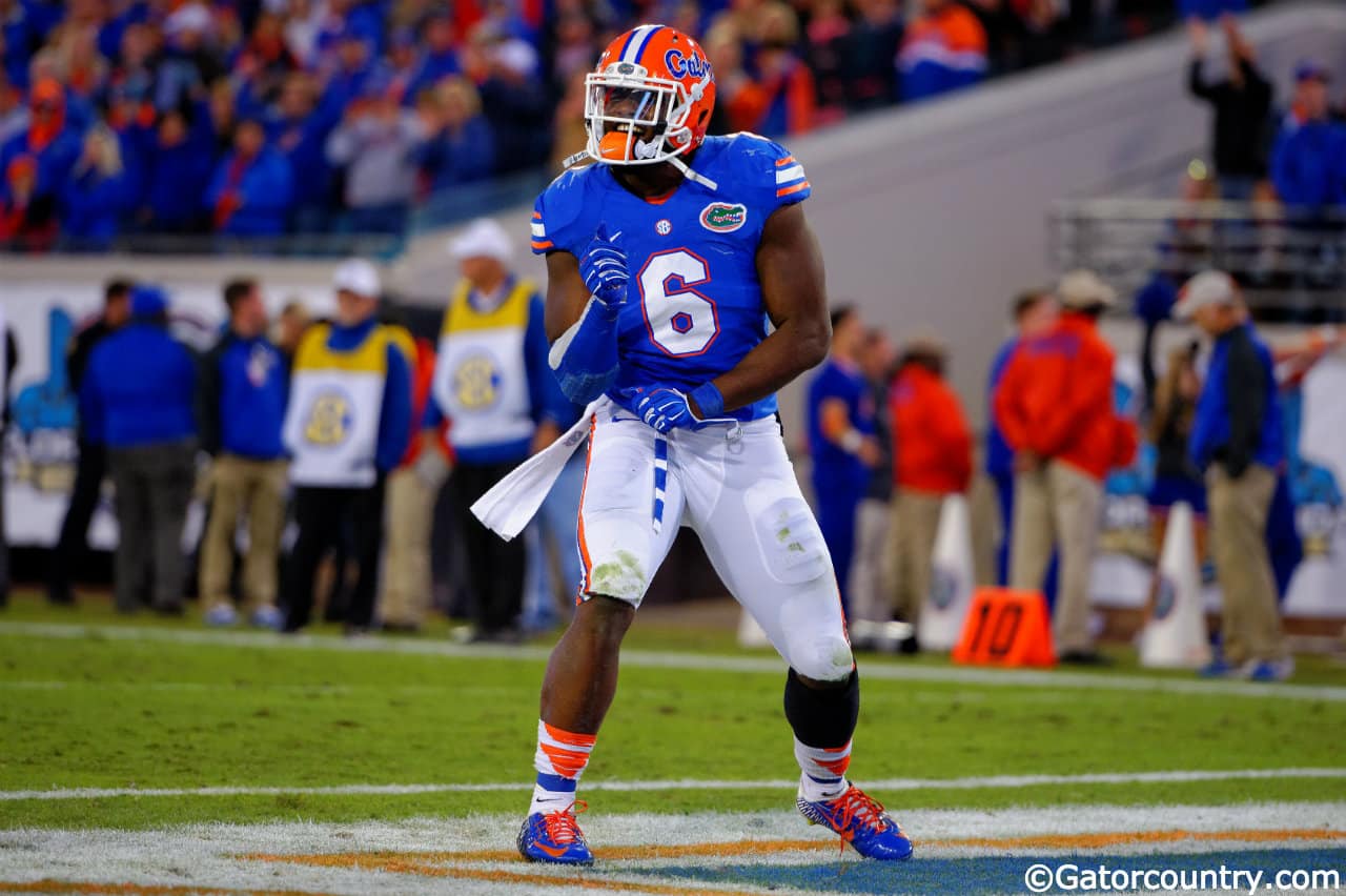 Former Gator Dante Fowler in the Super Bowl - ESPN 98.1 FM - 850 AM WRUF