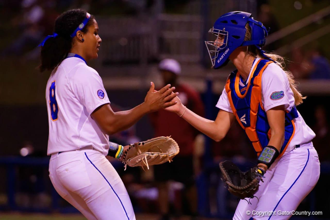 Florida Gators Softball Super Regional Series Preview GatorCountry Com   Florida Gators Softball Players Aleshia Ocasio And Aubree Munro In 2016 