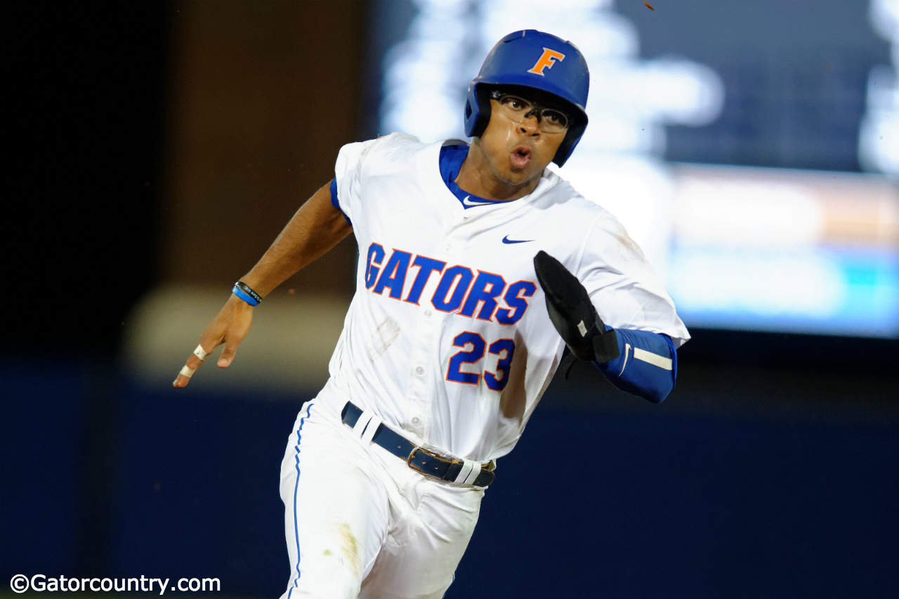 Florida Gators beat Arkansas in A.J. Puk's return