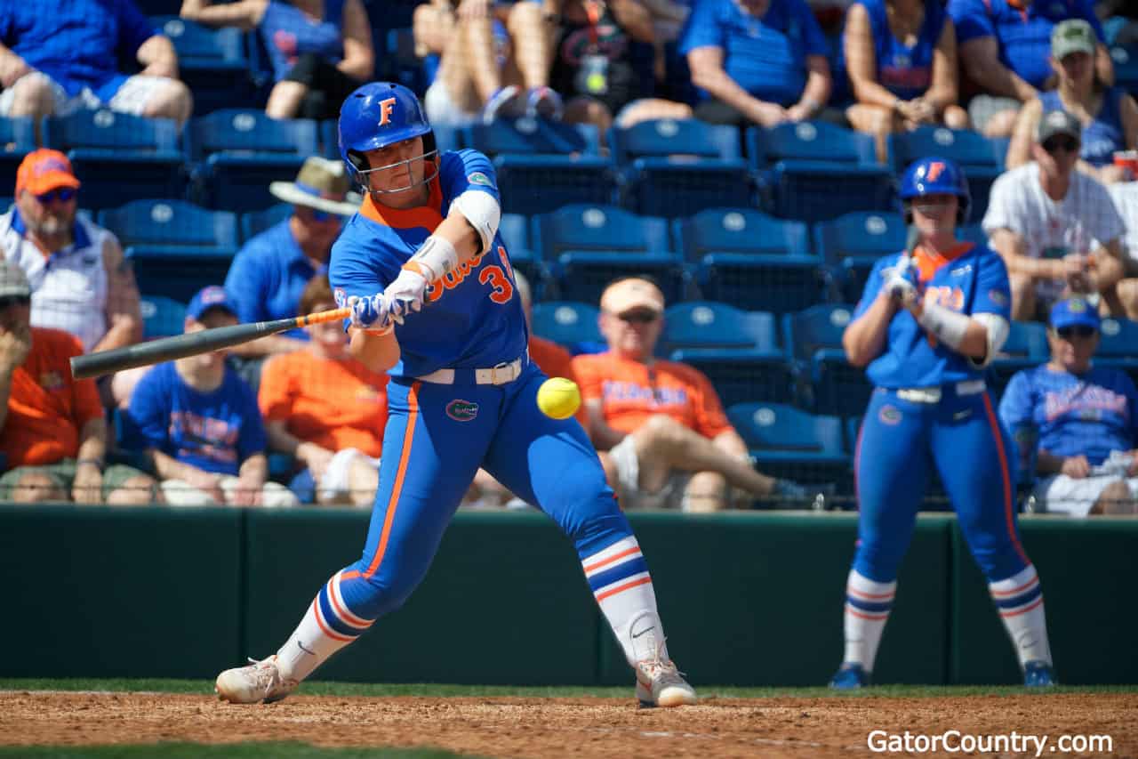 Florida Gators catcher Kendyl Lindaman hits against Illinois State ...