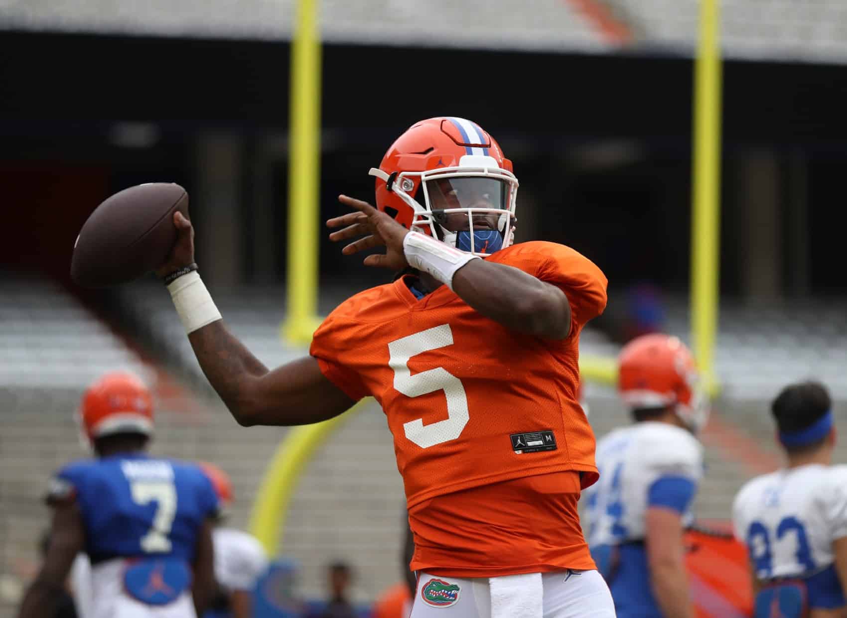 Tennessee QB Joe Milton shakes off UF loss, looks ahead