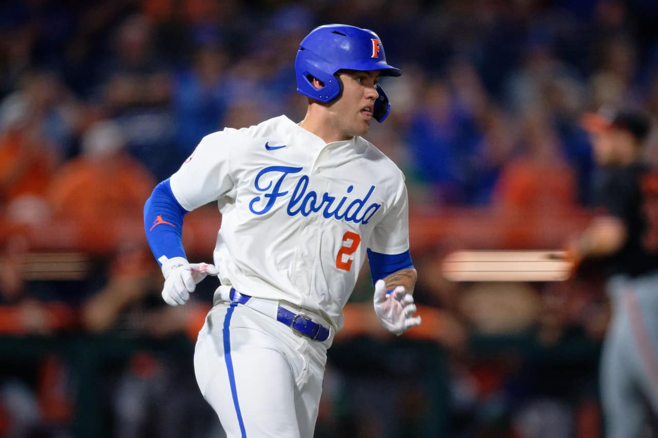 LSU Defeats Gators In Game Three Of The CWS Finals | GatorCountry.com