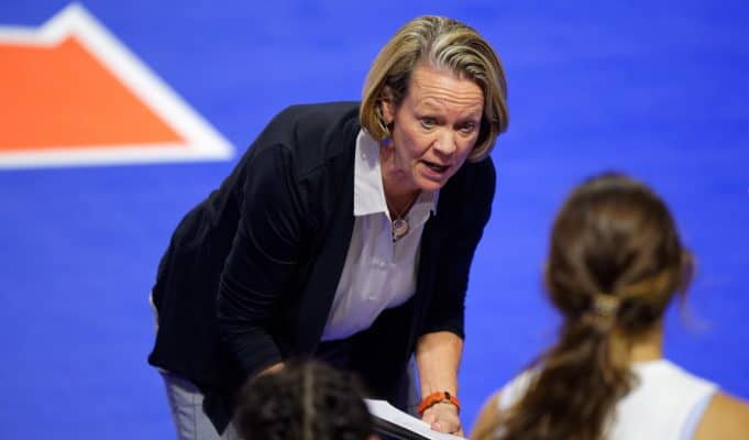 Florida Gators volleyball head coach Mary Wise coaches against LSU- 1280x853