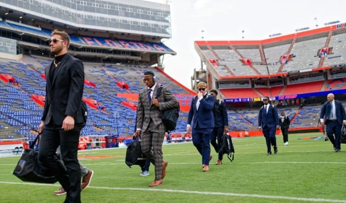 Florida Gators QB DJ Lagway arrives for the Samford game.-1280x853