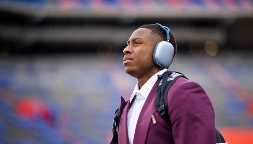 Florida Gators QB DJ Lagway before Kentucky- 1280x853