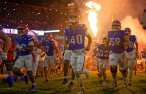 The Florida Gators run out of the tunnel before teh UCF game- 1280x853