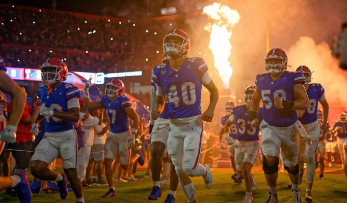 The Florida Gators run out of the tunnel before teh UCF game- 1280x853