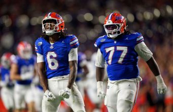 Florida Gators WR Elijhah Badger celebrates against Kentucky- 1280x853