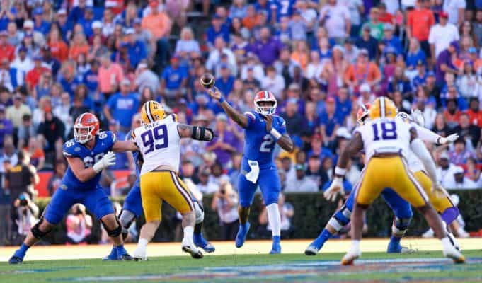 Florida Gators quarterback DJ Lagway throws against LSU-1280x853